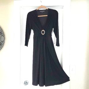 Jones New York Jones Wear Timeless flowy black Aline dress